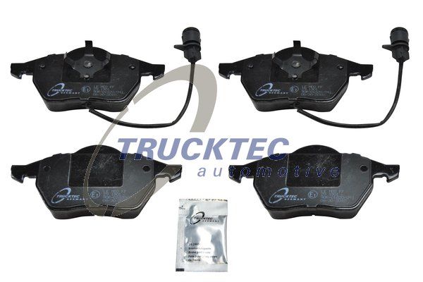 TRUCKTEC AUTOMOTIVE Комплект тормозных колодок, дисковый тормоз 07.35.109